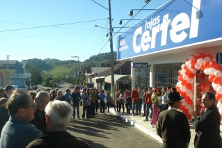 Certel reinaugura loja em Boqueirão do Leão