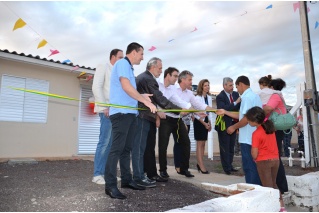 Conjunto habitacional garante casa própria com energia de qualidade para 128 famílias